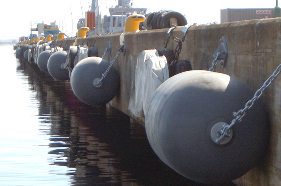 Обвайзеры пневматического обвайзера слинга резиновые для корабля к Berthing