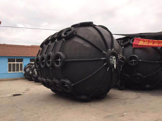 Естественная резина Йокогама Пневматический фендер 50kpa 80kpa 2,0m*3,5m Для дока