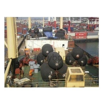 Надувные морские фендеры типа резинового лебедки Yokohama для судов и гаваней
