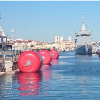 Морской обвайзер пены полиуретана предохранения от дока корабля заполненный